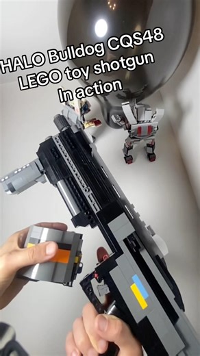 THIS SHOTGUN actually works. LEGO toy gun HALO Bulldog CQS48 in action RELOAD