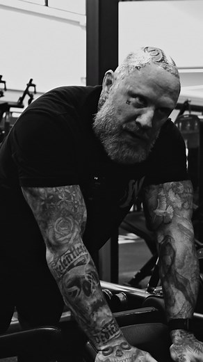 Proper Leg Extension Technique for Gym Workouts