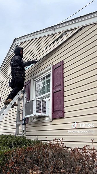 Comprehensive Siding Repair Process Explained