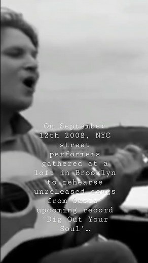 Watch ‘Dig Out Your Soul In The Streets’ in full 👉 https://OasisMusic.lnk.to/DOYSITS