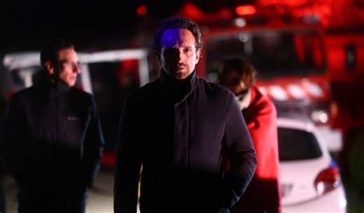 Διάφανη Αγάπη spoiler: Ο δολοφόνος της Ελένης κυνηγά τη Φωτεινή