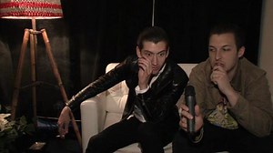 Pete Doherty waves goodbye to Thailand with acoustic solo gig