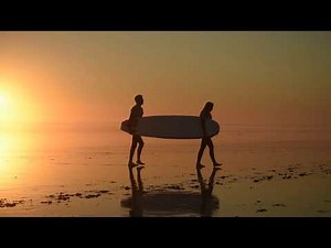 Du surf sur les plus beaux spots bretons