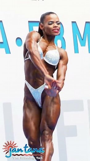 Amazing Female Bodybuilder (Womens Physique) Aline Beck