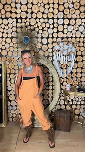 1.2K views · 32 reactions | 﫶Monos económicos entra en nuestra﫶. web www.byeliss.com. WhatsApp 640126479 #modaespaña #modamujer #modaoversize #modaespañola #fashionoversize #lookmoderno #modaparati #tendencias2025# #minoseconomicos | ByEliss. Tu Asesora de Imagen | Facebook