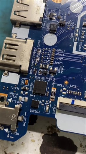 Lenovo laptop battery not charging #repair #success #plz_subscribe_my_channel #all #reels #saport🙏