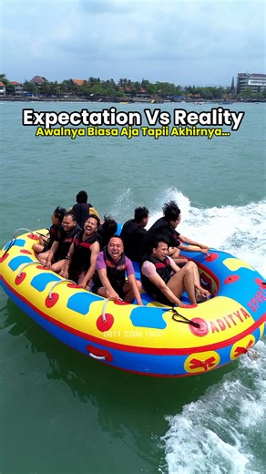 Expectation: “Ah biasa aja, paling duduk santai di atas air.” Reality: Teriak rame-rame, pegangan makin kenceng, ketawa campur panik tapi nagih! 🤣🌊 Awalnya kelihatan kalem, tapi makin jalan malah makin seru dan nggak mau turun. Inilah serunya main watersport bareng temen-temen di Pangandaran. Kalau mau buktiin sendiri bedanya expectation vs reality, tinggal datang dan rasain langsung sensasinya! 📲 Booking watersport: 0811-2288-1800 Liburan biasa? Bikin jadi luar biasa 🔥 #watersportpangandara