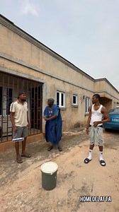 The painter and Pluto | Homeoflafta