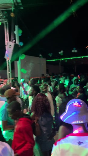 CANTRAL…CEE (@ourinhouxow)’s videos with son original - CANTRAL…CEE