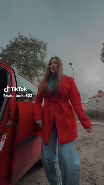 Vidéos de Vala.kushnir (@valentunka333) avec Кароока - Kalush Orchestra