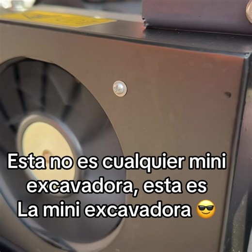 Ven y conócela ! 🚜 Mini excavadora CB10 pro 🔱 Está es la versión mejorada de todas las mini excavadoras, para que no te quedes con las ganas ! | Corporativo Cabra Maquinaria