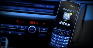 VOYAGER smartphone designed specifically for use in cars