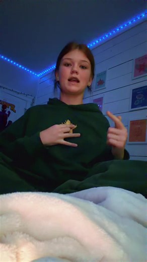 Sign language!! Sorry it’s so fast #asl #signlanguage