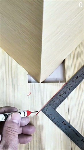 Irregular angle wood cutting