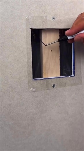 Quelle est la méthode la plus simple pour reboucher un trou dans du placo ?#Placo #PlaqueDePlatre #ReparationMaison #astuce #France 🥨🇫🇷 | Blog-turquoise67
