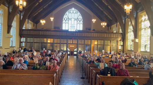 The participants of SCD ‘25 thanking United Methodist Foundation of West Virginia, Inc. for their generosity #SCD2025 #marketsquarebooks | Ken Willard