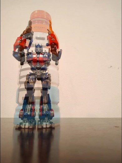 Optimus Prime Hydration (Transformers Stop Motion)