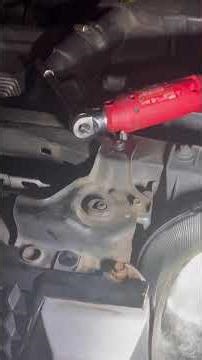 2005 Ford Escape Hybrid: How to replace or change the front headlights or taillights