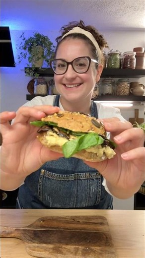 VEGAN PICNIC SANDWICH