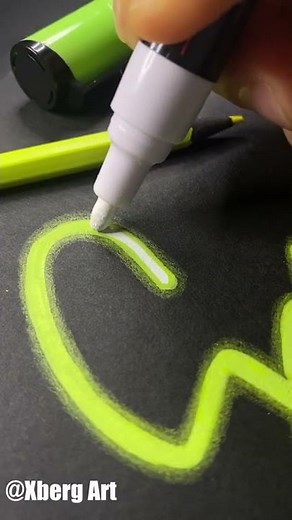 So zeichnet man einen NEON Effekt! Posca Marker (#Shorts)