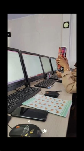 A day in my computer class :) 💫#pakhi, #shorts, #editing, #computer class, #fypシ