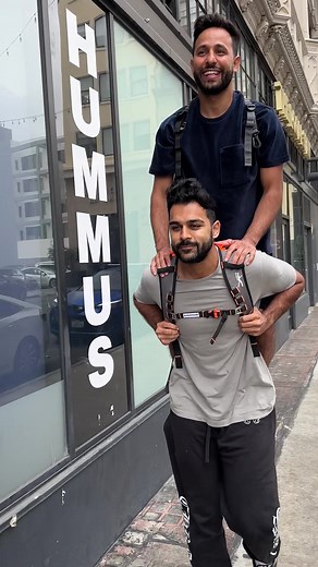 When ur best friend is short @Anwar Jibawi @JohnCoachParis