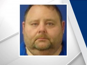 Officials: Sampson County prison laundry supervisor tried to bring marijuana, phones into facility