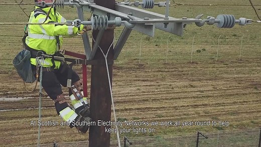 Let us help you prepare for winter: note down the national power cut number, 105. | Scottish and Southern Electricity Networks