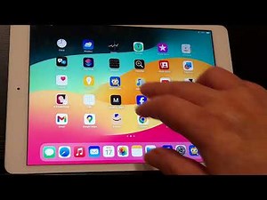 How do students log in to their Boom™ Learning account?