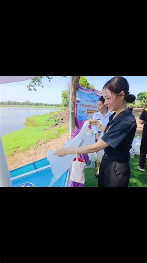 ร่วมกิจกรรมจิตอาสาพัฒนา เนื่องในวันคล้านวันพระราชสมภพสมเด็จพระนางเจ้าฯ พระบรมราชินี