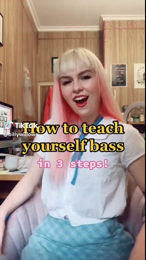 This is a sign that you should learn bass NOW 🤘✨ #musiclesson #fyp #smallyoutuber #Fashion101 #scottpilgrim
