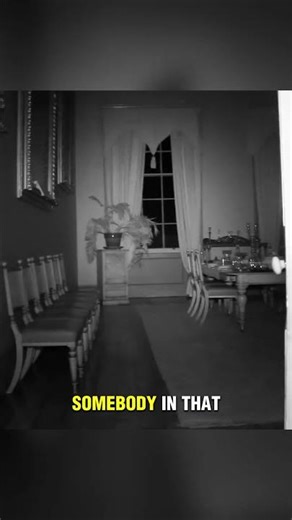 There Was A Man In The Viewfinder… 😨📹 #FoundFootage #Creepy #Haunted #Viewfinder #ScaryVideo #Viral