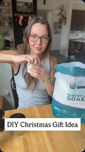 These herbal bath soak kits make great DIY gifts for friends and family! I love the Ocean Mineral Soak from Baja Gold because it has both mineral-rich sea salt and Epsom salt in it. Pair this with these bath “tea bags” full of rose petals, chamomile and lavender and you give the gift of a relaxing bath (my favorite form of self-care!) Empty the entire contents of the har into a warm bath and add the bath tea bag (leave the herbs in the bag) for a soothing and relaxing herbal bath! If you want li