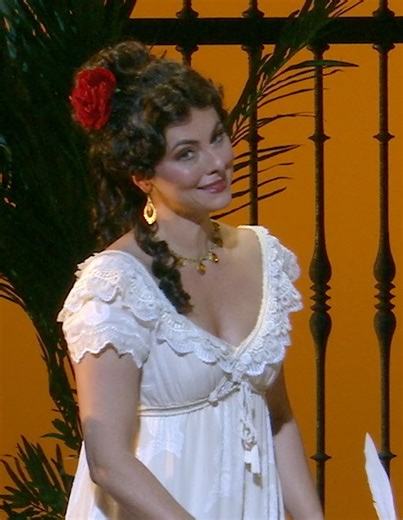 4.2K views · 85 reactions | You truly can't beat priceless career advice from the one and only Isabel Leonard 朗 While Isabel was here singing in both "Don Giovanni" and "Barber of Seville," she shared some pretty golden tips and tricks for young singers. Watch to see her keen insights. | LA Opera | Facebook