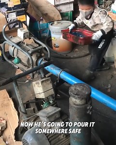 This little fella is a professional auto mechanic😎🛻 | Dondré T. Whitfield
