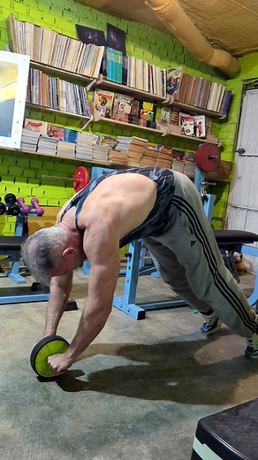 ¡Rodillo Abdominal! ¡Rebienta tus abdominales en cuestión de segundos