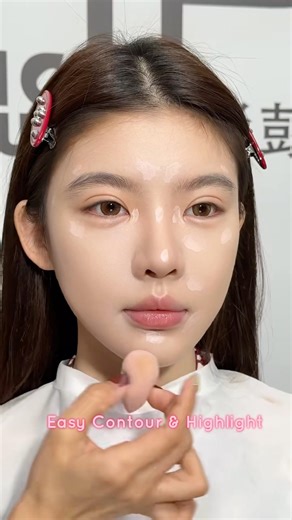 How to contour and highlight like a Pro 👍 #makeuphacks #makeuptips #contourtutorial