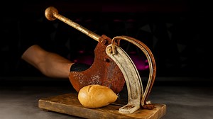 Insane guillotine restoration - rusty to restored!