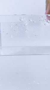 Dive into summer with a mani that’s ready for every splash, step, and sun-soaked moment. ☀️ Chip-resistant and made to last up to 10 days, Miracle Gel keeps up with your wet and wild adventures. | Sally Hansen