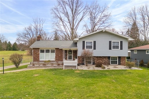 850 Robinson Ave, Barberton, OH 44203 - MLS 5194148 - Coldwell Banker