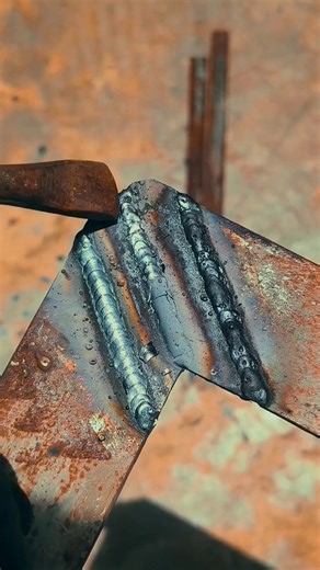🔥 Fast Welding Solution to Fix Wide Gaps on Rusty Iron! 🛠️ #welder #diy #project #tricks