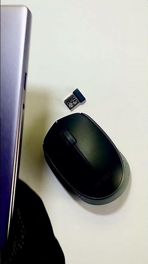 Logitech Bluetooth mouse battery insertion #asmr #satisfying
