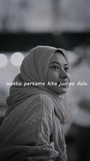 Tri Suaka - Us and Memories