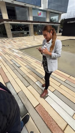 Casas y Propiedades | Sabana de Bogotá on Instagram: "¿Cuánto le pagaron a @badbunnypr poder show en el Super Bowl? 😱 @laverdeinmobiliaria"