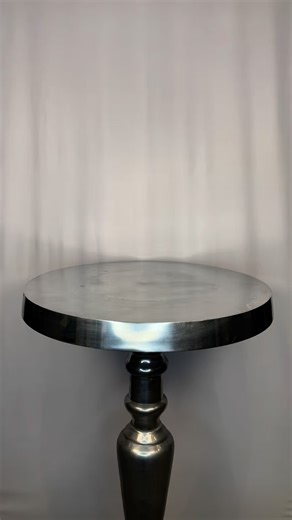 15 reactions | Cute AND waterproof, these boots are the perfect staple for Canadian weather ️ #stjacobsvillage #waterlooregion #kwawesome #explorewr #boutique #boots #rainboots #waterproof | La Crème | Facebook