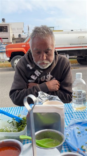 Demus Damian Ramos on Instagram: "Ya se alivianó el Inclán de esa crudota banda animo #demus #reels #viral #todos #escuadrondelamuerte #viral"