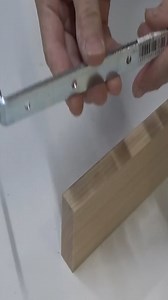 Corner clamp idea using L-shaped metal fittings | Woodworking Tools