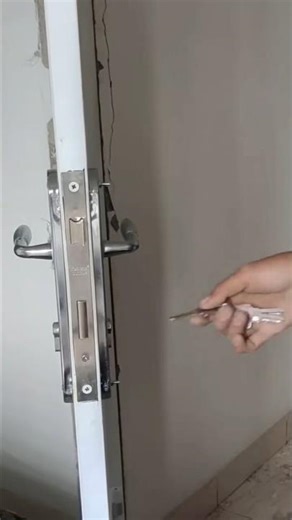 how to install new pattern door internal lock. 🔒🔐