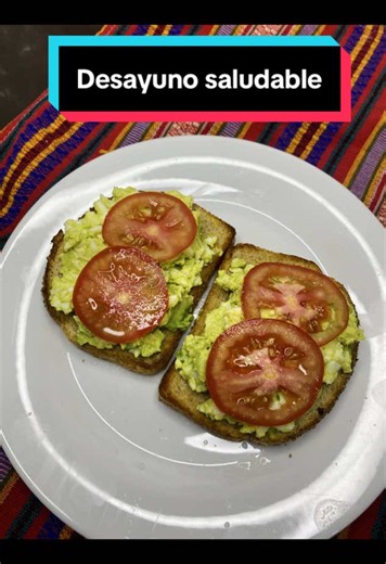 Desayuno saludable rico y fácil de preparar 😋 #ideadedesayuno #desayunosaludable #breakfast #healthy #delicioso