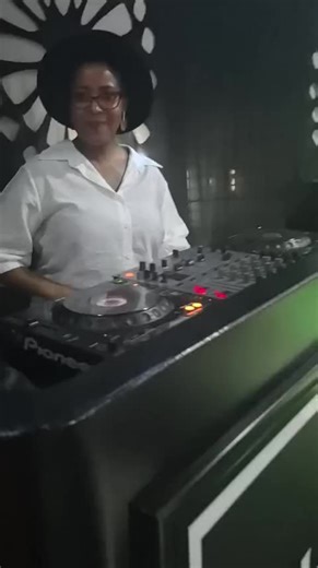 Kidy Rubyred (@kidyrubyred8)’s videos with original sound - Kidy Rubyred